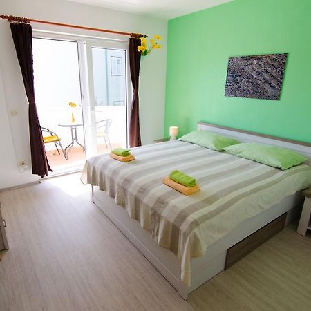 Апартаменты Apartman Milena Примоштен Экстерьер фото